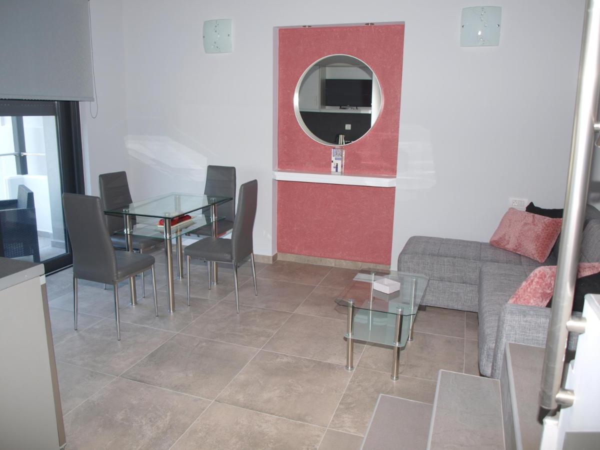Attic Apartments Akhisar Dış mekan fotoğraf